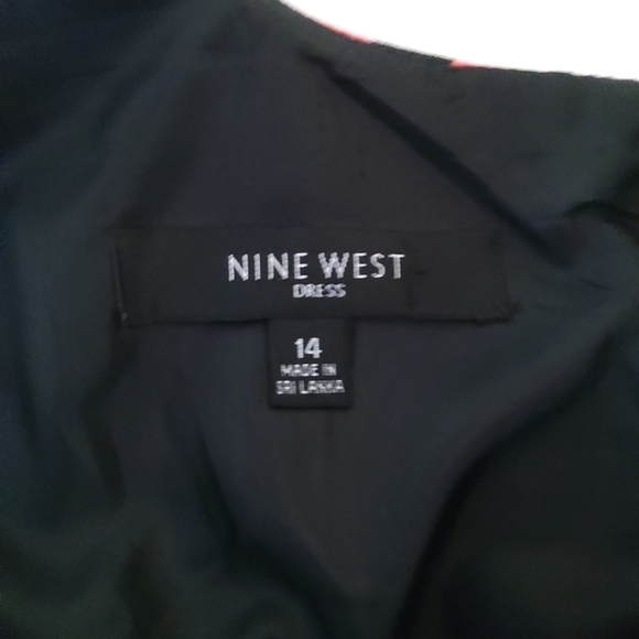 JONES NEW YORK FLARED DRESS - Picture 6 of 6